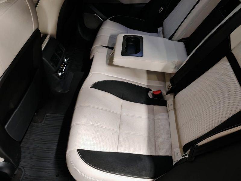 Land Rover Range Rover Velar 2.0 I4 240 CV R-Dynamic SE
