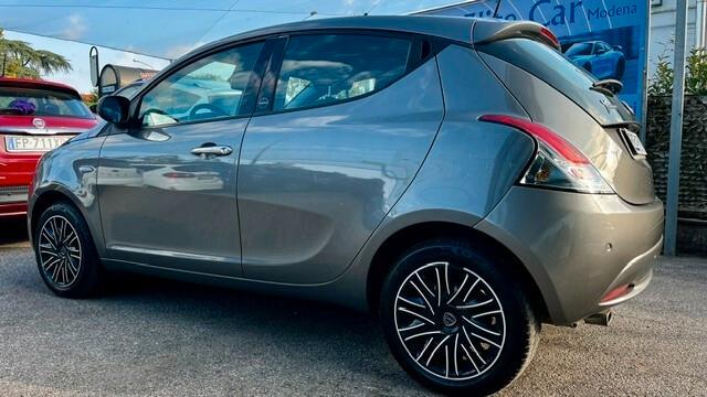 Lancia Ypsilon 1.2 Gold Gpl 69cv "IDONEA X NEOPATENTATI"