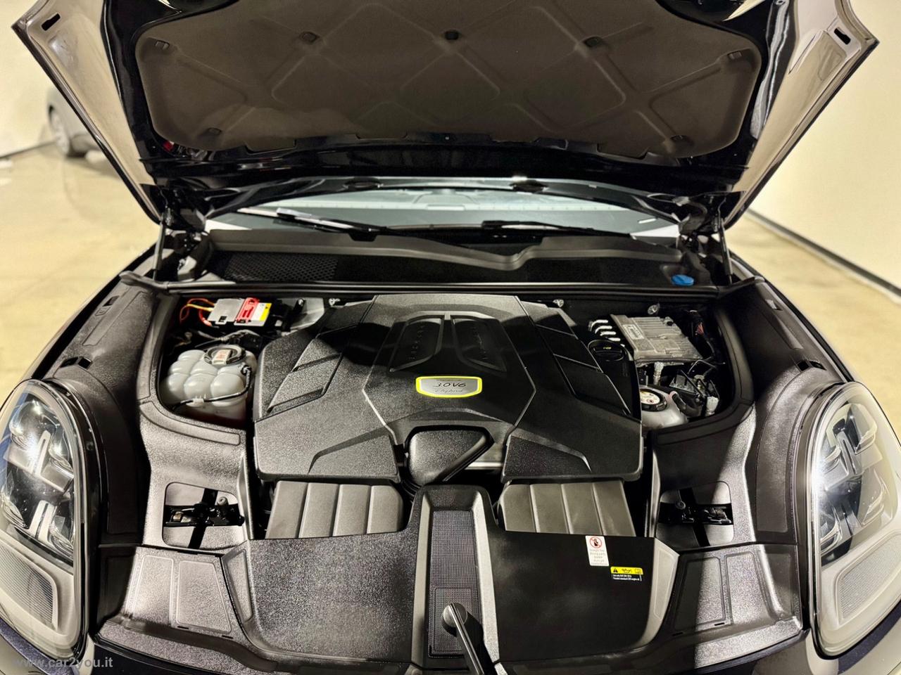 PORSCHE Cayenne Coupé 3.0 V6 E-Hybrid