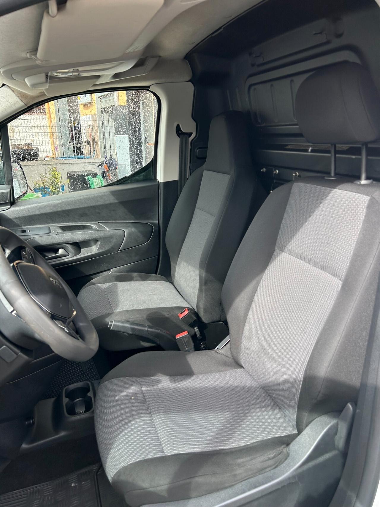 Peugeot Partner 1.5 Diesel 102Cv FURGONE PRO