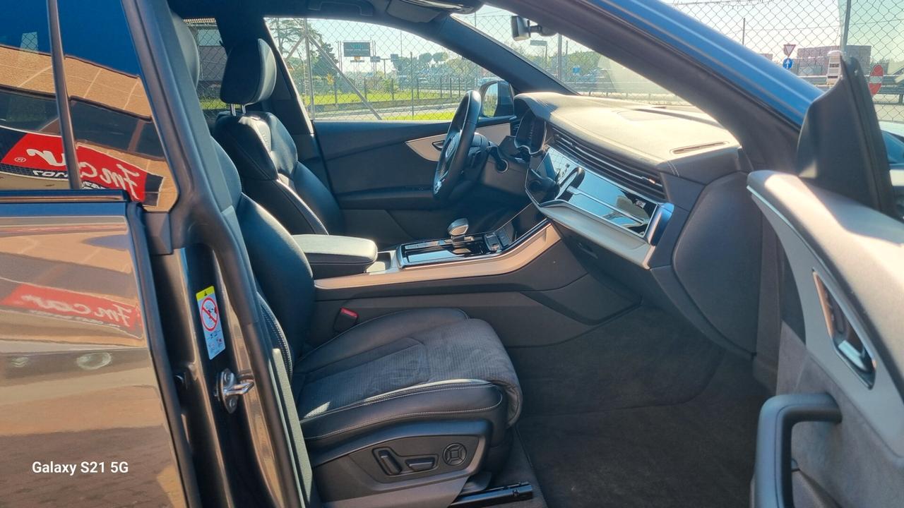 Audi Q8 45 TDI quattro tiptronic Sport S LINE