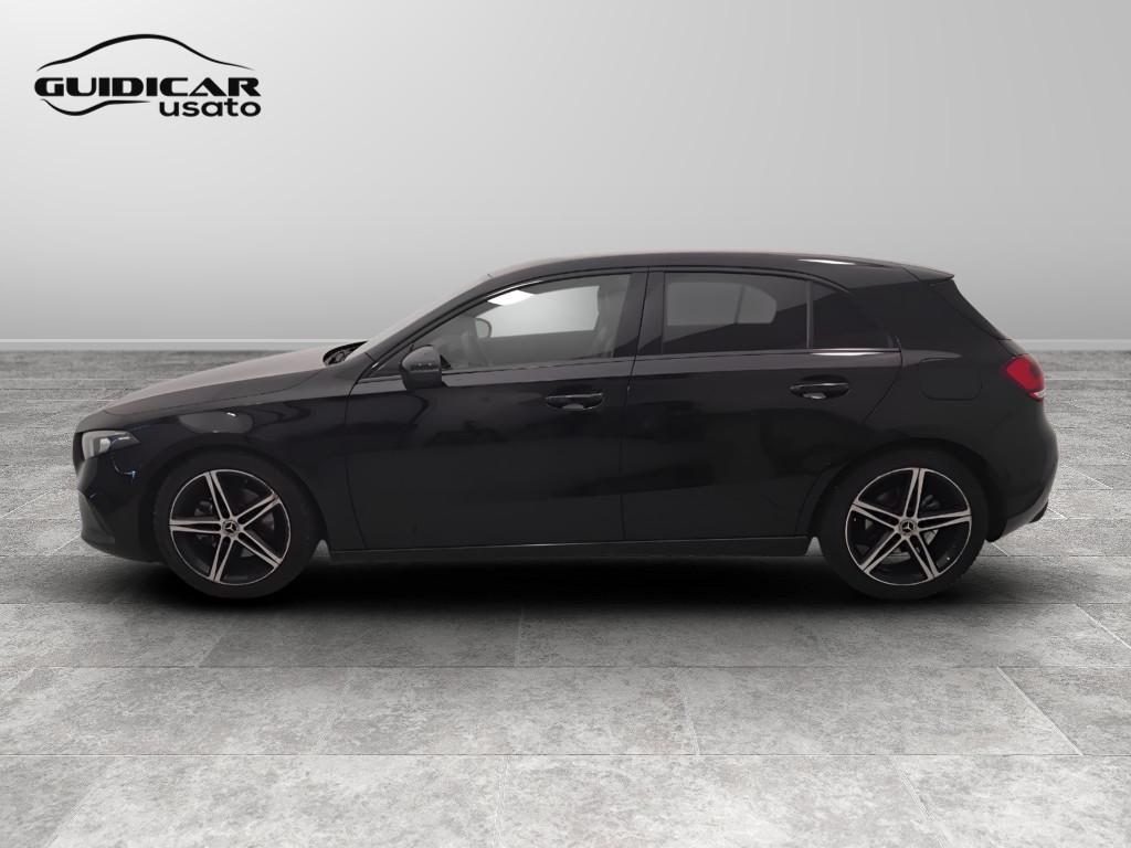 Mercedes-Benz Classe A - W177 2018 - A 180 d Sport auto