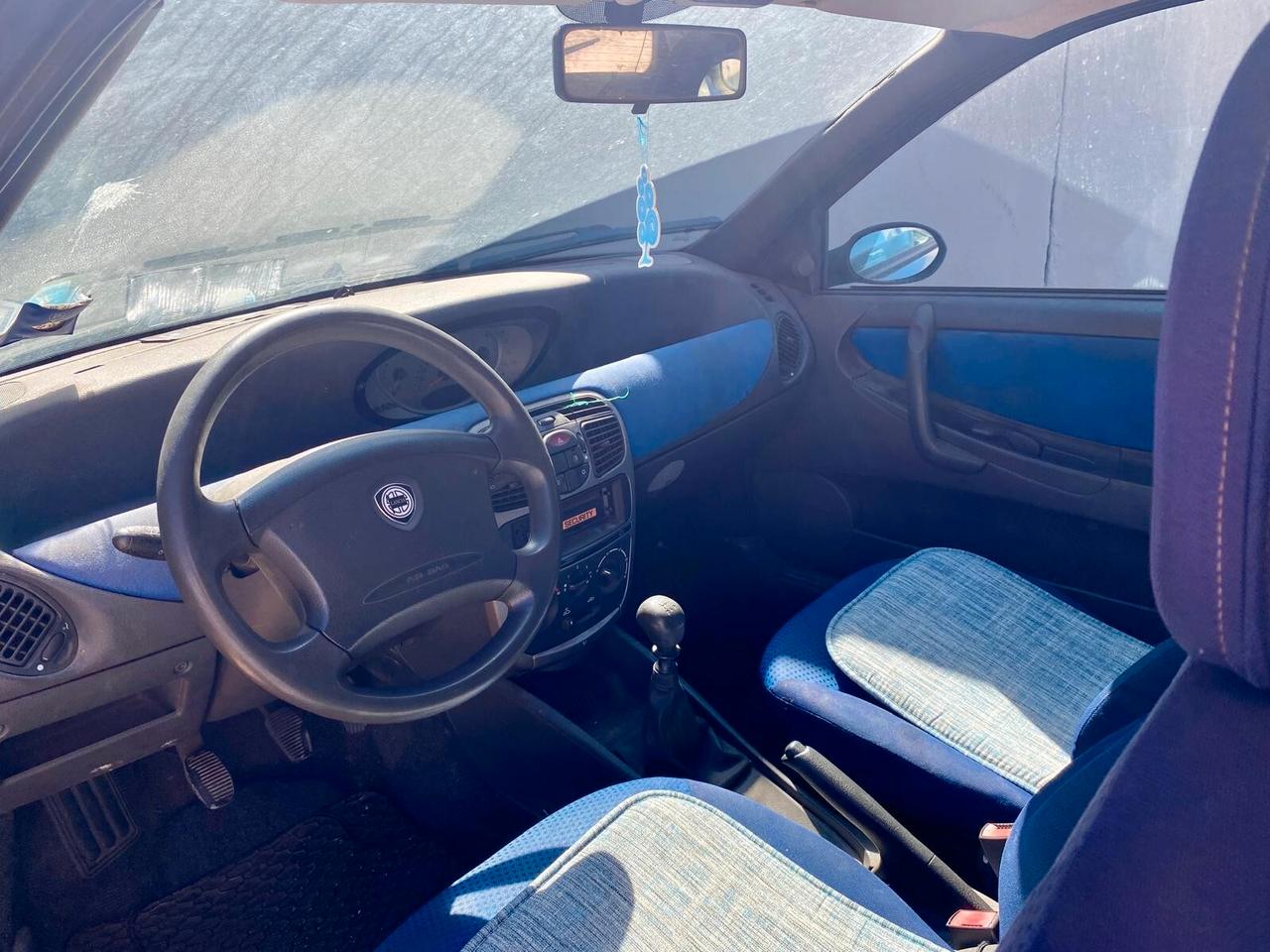 Lancia Y 1.2i 60 CV cat