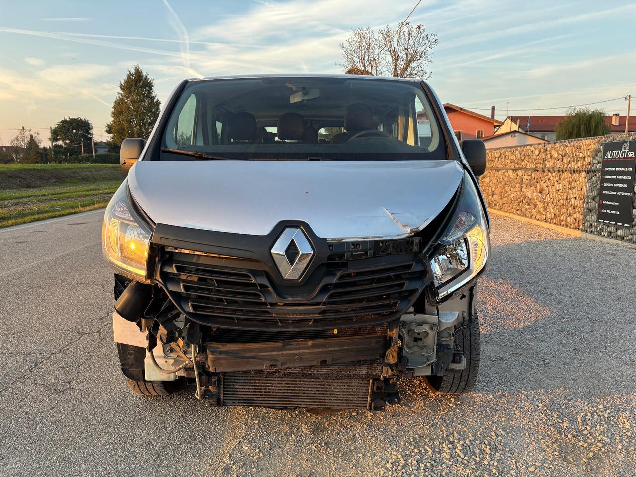 Renault Trafic T29 1.6 dCi 115CV 9 POSTI