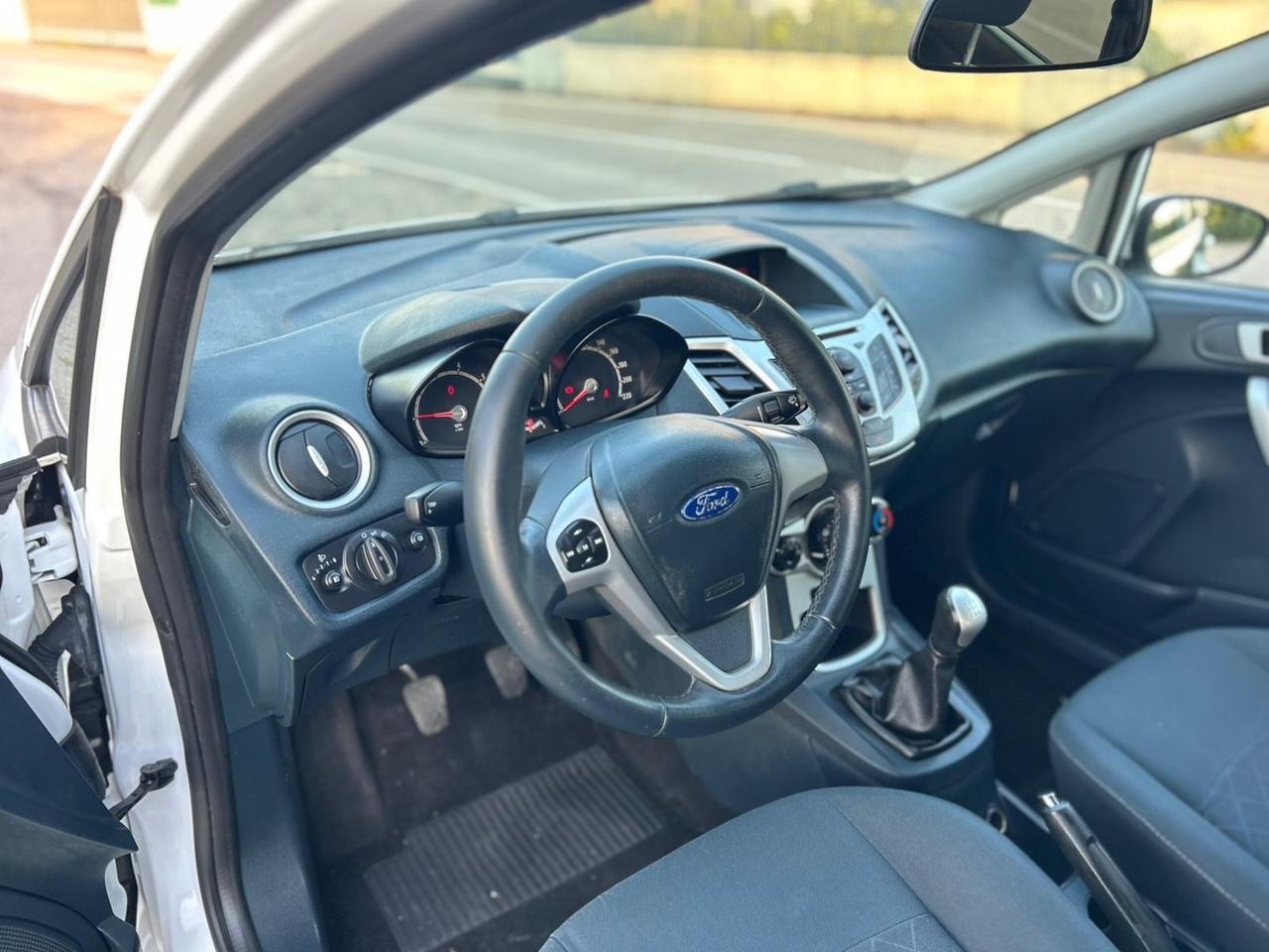 Ford Fiesta 1.2 16V 60CV 5p. Titanium Bs.*NEOPATENTATI*