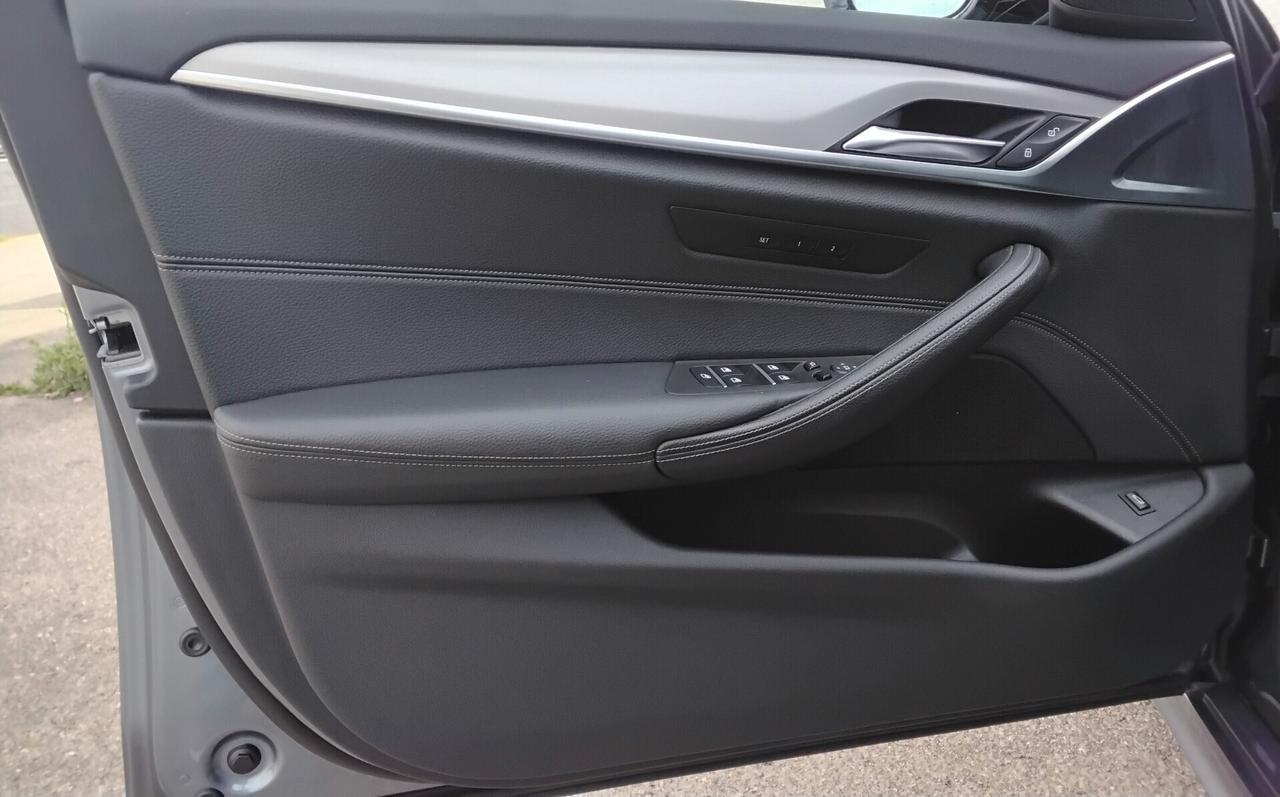Bmw 520 aut. Msport berlina