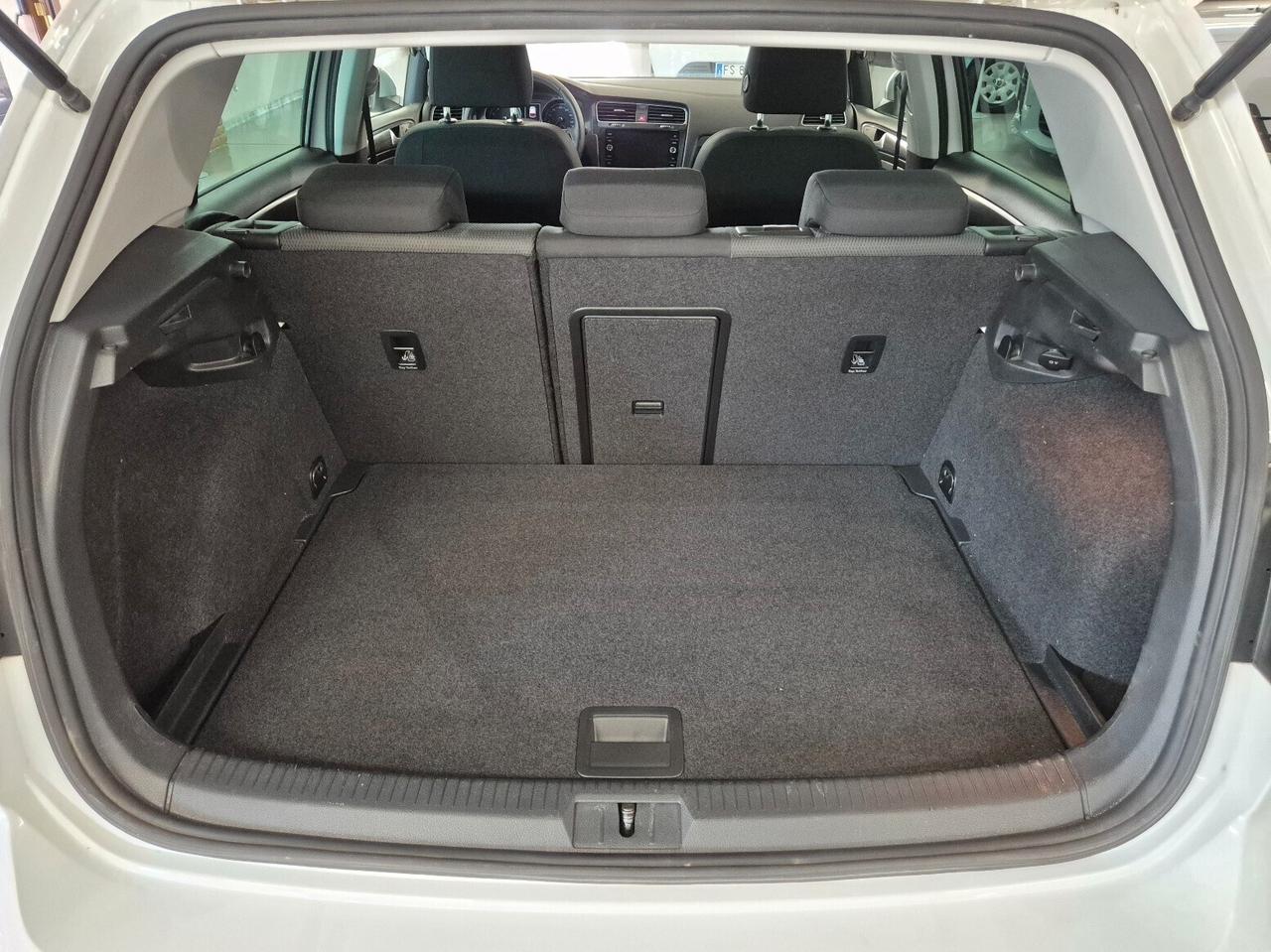 Volkswagen Golf 1.0 TSI 110 CV DSG 5p. Business ** tagliandi **