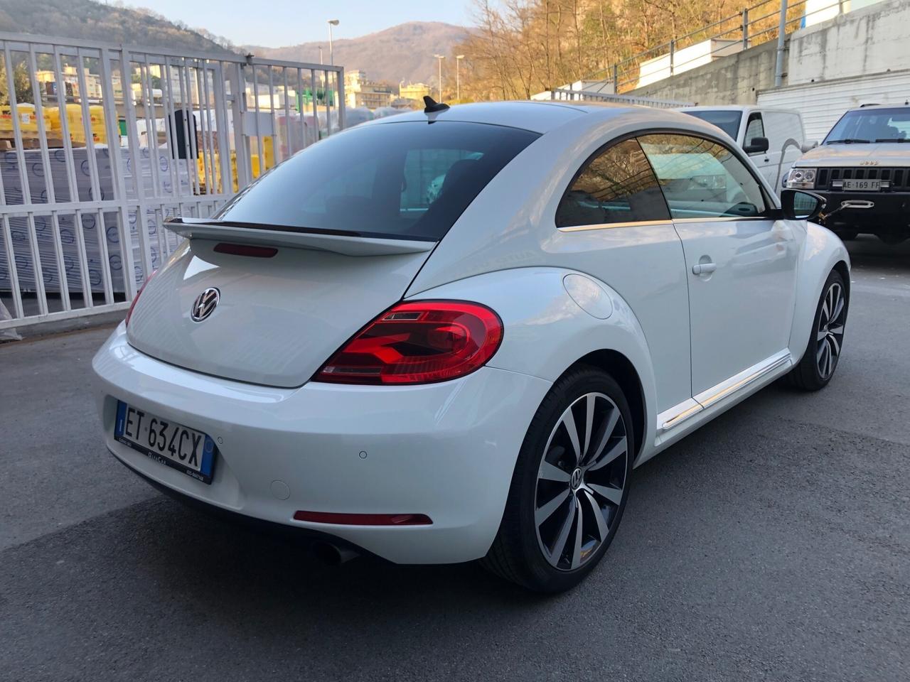 Volkswagen Maggiolino 2.0 TSI DSG Sport