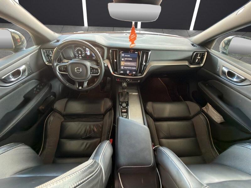 VOLVO V60 (2018-->) V60 D4 Geartronic R-design