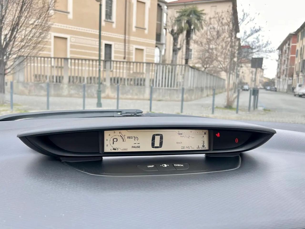 Citroen C4 Coupé 1.6 16V VTi 120CV VTR