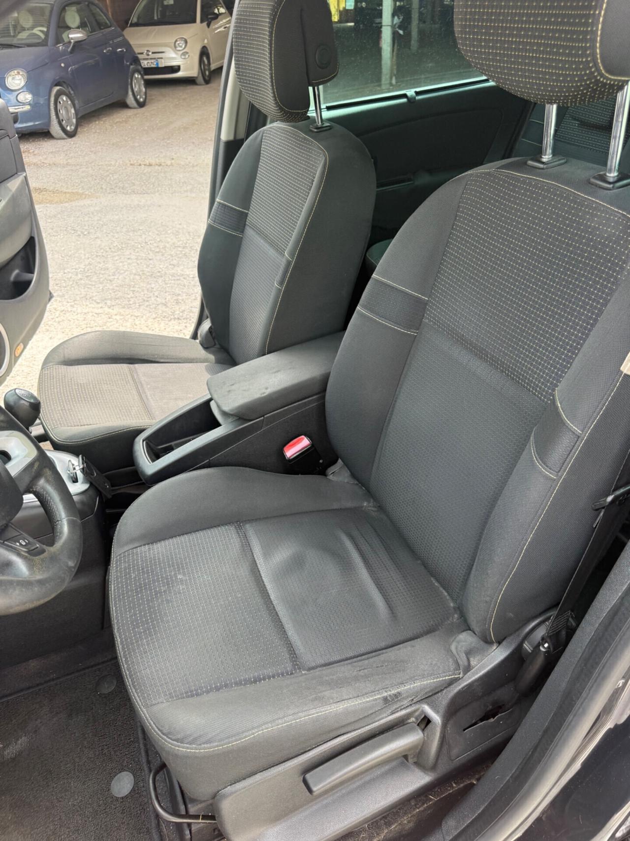 Renault scenic 7posti 1.9 DCi 130milaKM