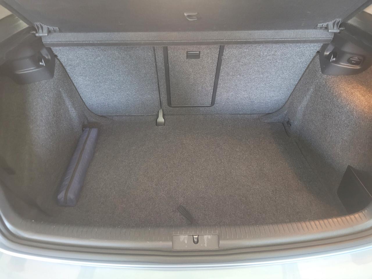 Volkswagen Golf 1.6 TDI DPF 5p. Highline