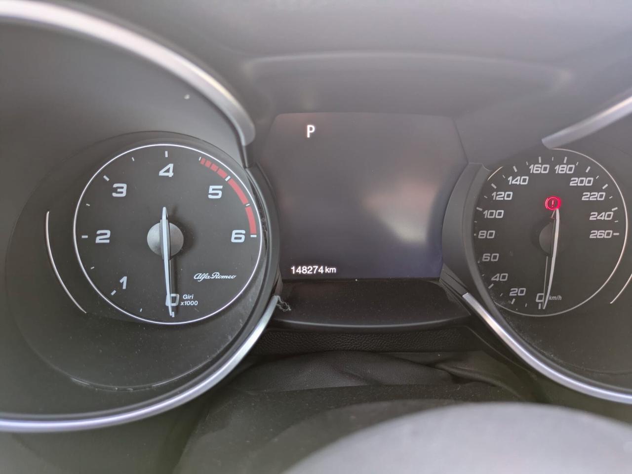 Alfa Romeo Stelvio 2.2 Turbodiesel 210 CV AT8 Q4 Veloce Tì