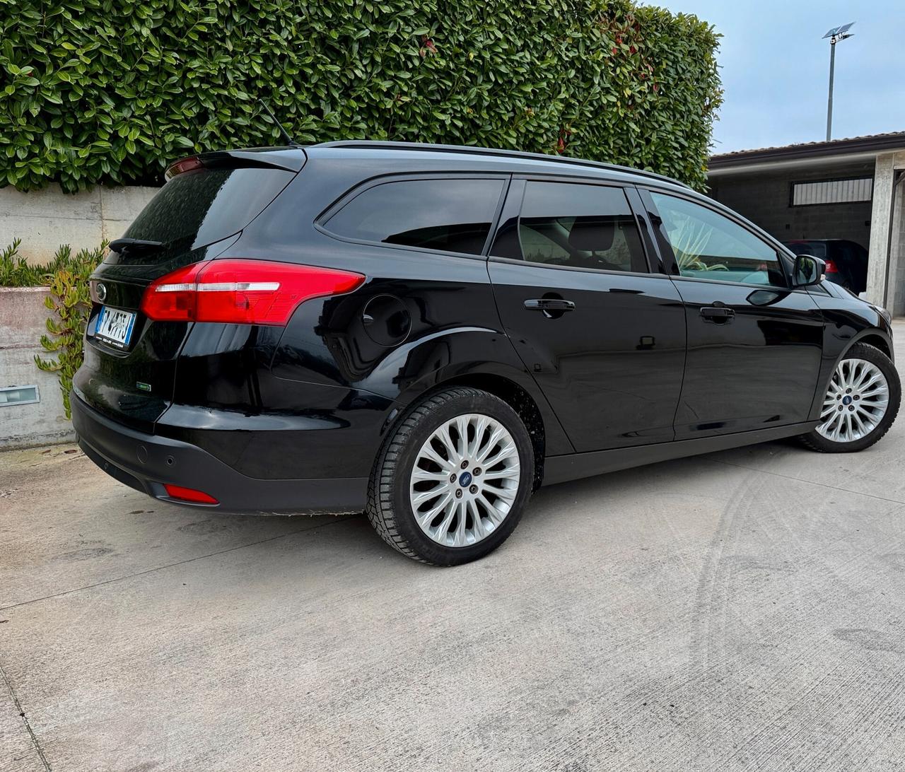 Ford Focus SW 1.0 Eco Boost 125 CV Cambio Automatico