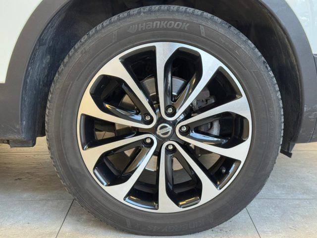 NISSAN Qashqai 2.0 dCi DPF Automatic *4WD*TETTO PANO*NAVI*BIZONA*