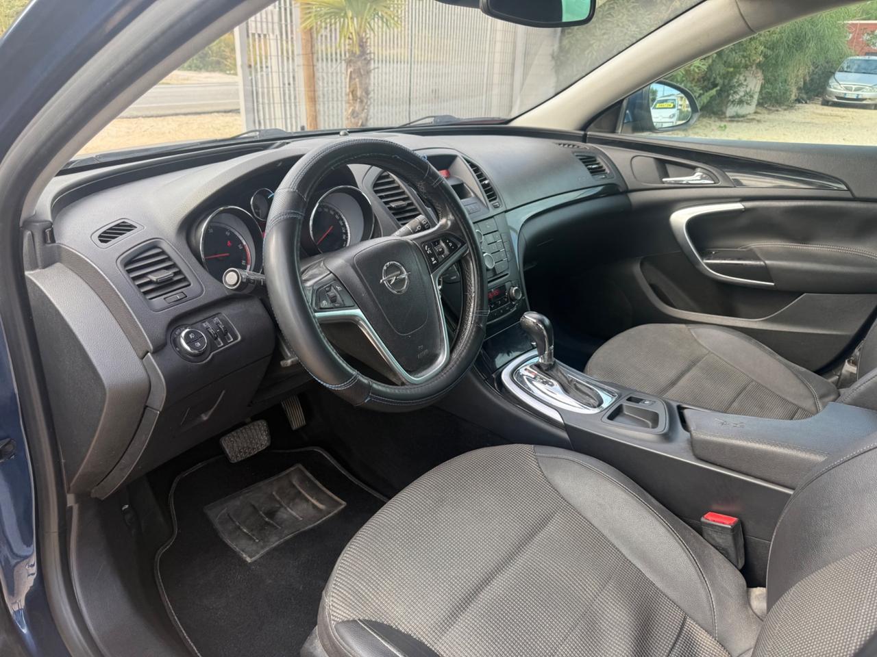 Opel Insignia 2.0 AUTOMATICA 2.990€