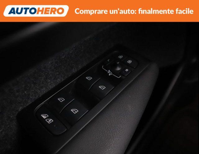 VOLVO XC40 T3 Geartronic R-design