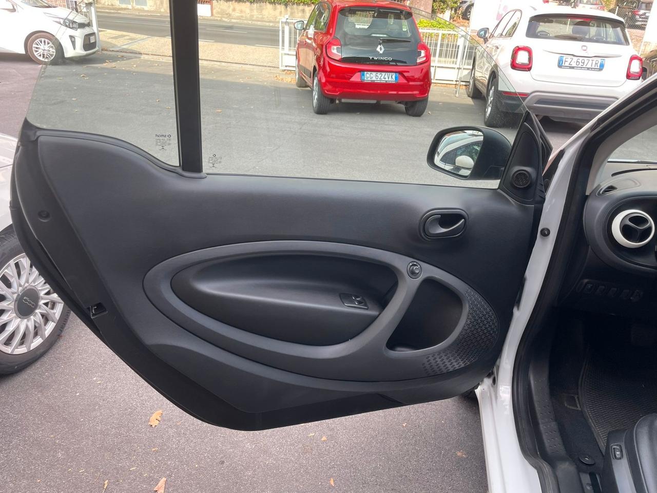 Smart ForTwo 70 1.0 twinamic Passion VETTURA PRONTA CONSEGNA VISIONABILE IN SEDE