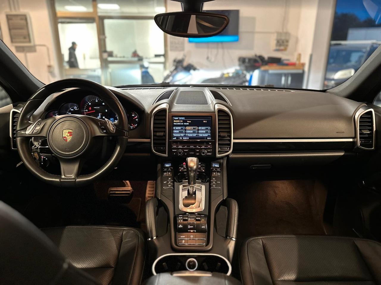 Porsche Cayenne 3.0 Diesel 250CV Platinum Edition