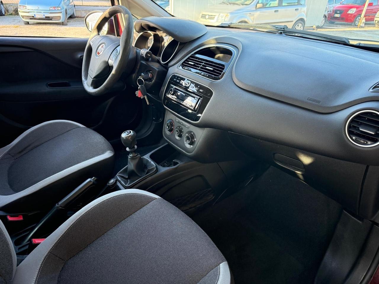 Punto evo 1.4 natural power Neopatentati UNIPRO