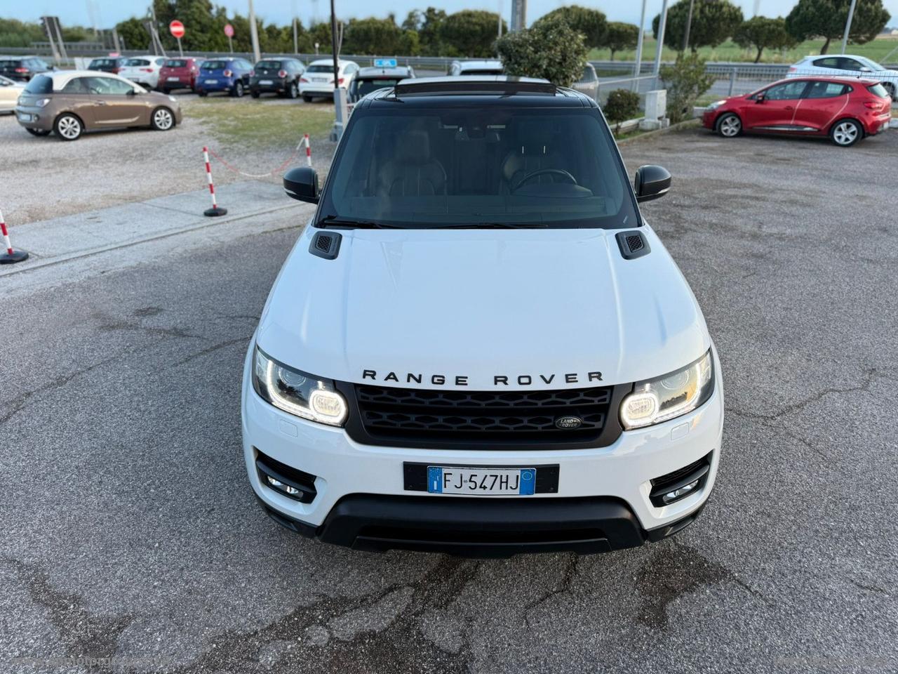 LAND ROVER Range RoverSPORT 3.0 SDV6 HSE
