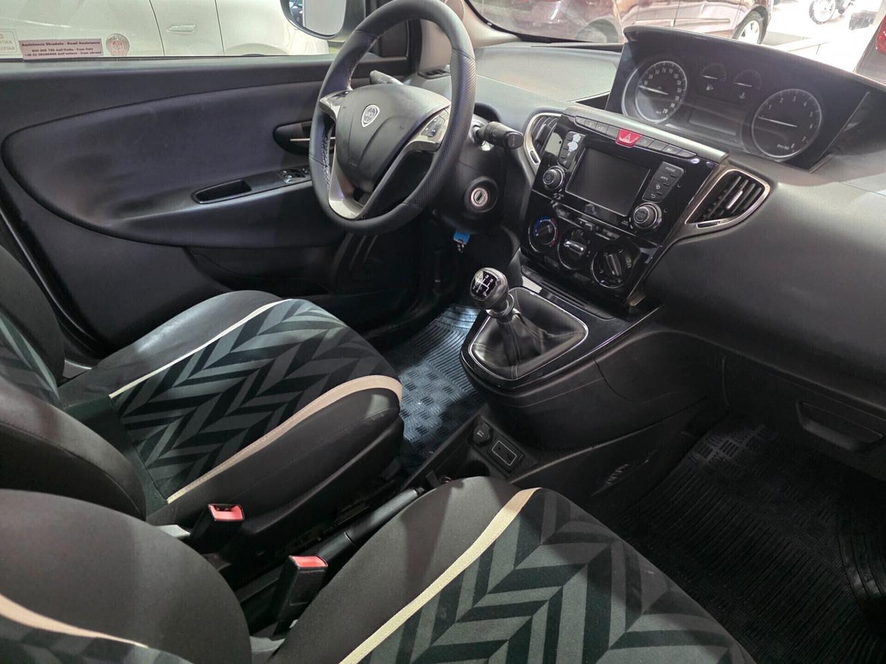 Lancia Ypsilon 1.2 GPL 69cv BLOCK SHAFT