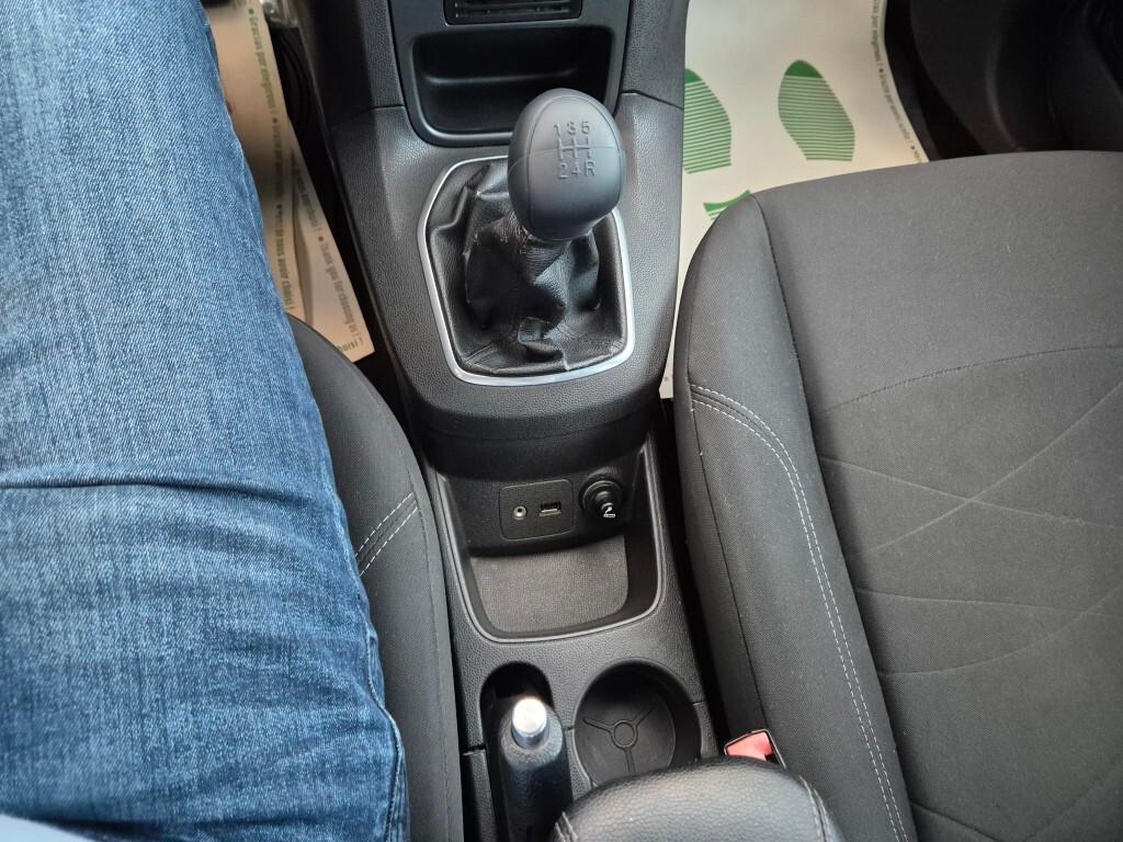 Ford Fiesta 1.5 TDCi 75CV 5 porte Titanium