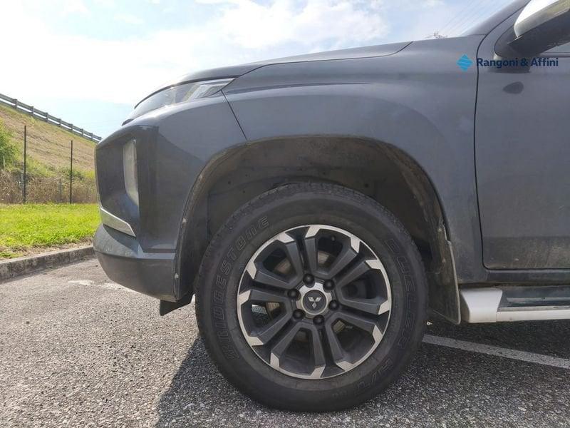 Mitsubishi L200 2.3 D Club Cab 4x4 Easy Select Inform