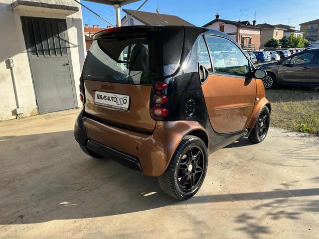 SMART ForTwo 800 smart DIESEL * PELLE * OK NEOPATENTATI AUTOMAT