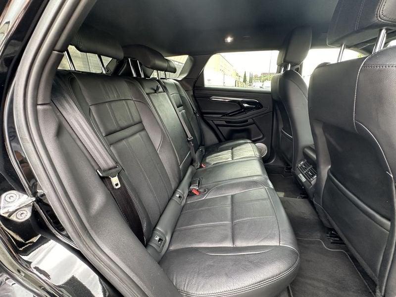 Land Rover Range Rover Evoque 2.0 D150 R-Dynamic HSE AWD auto