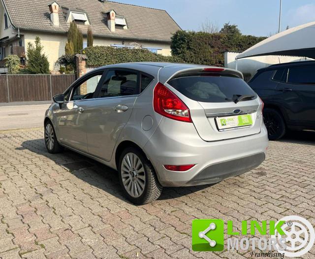 FORD Fiesta + 1.2 82CV 5 porte