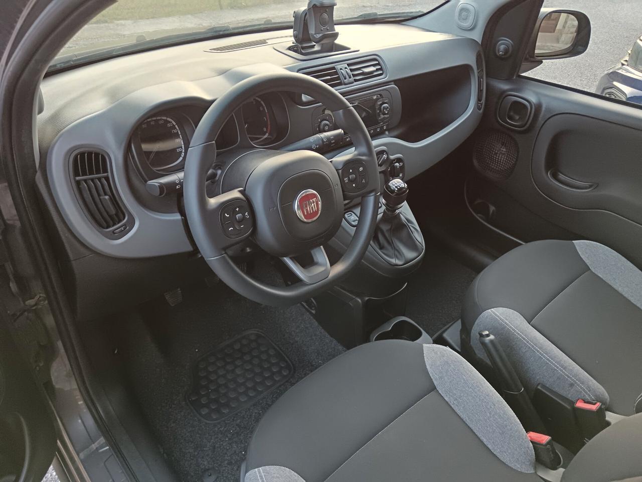 Fiat Panda 1.0 70CV HYBRID CITY LIFE NEOPATENTATI