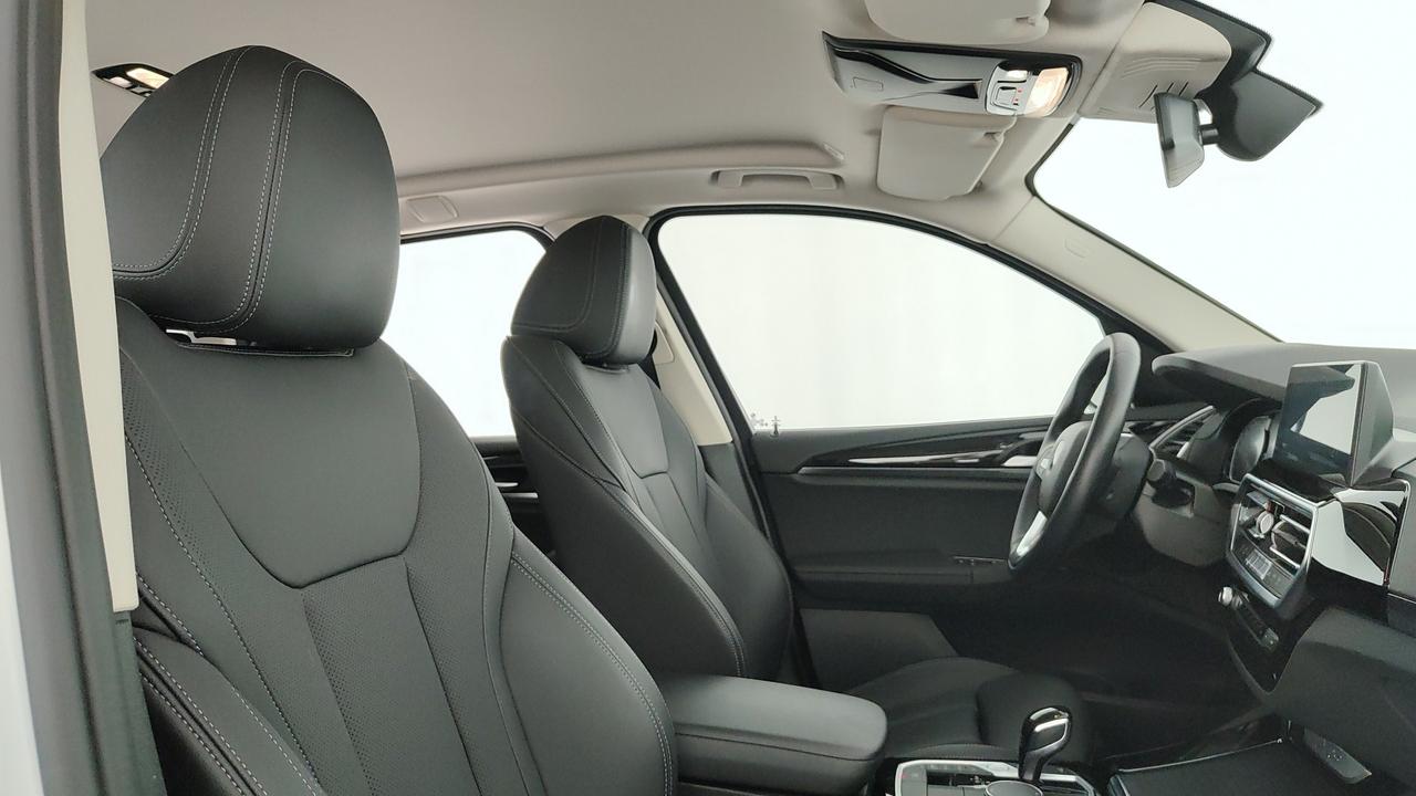 BMW X3 xdrive20d mhev 48V auto