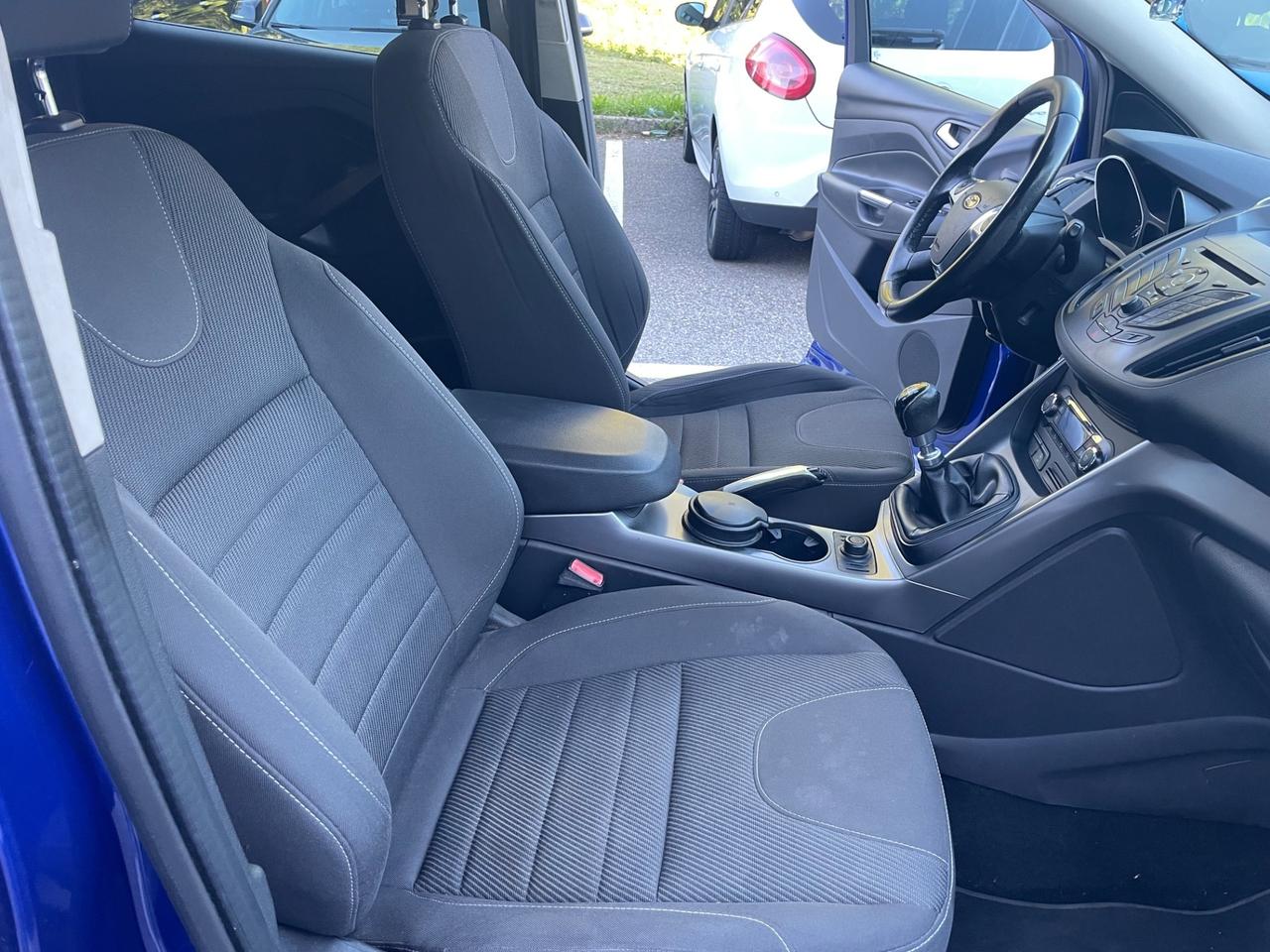 Ford Kuga 2.0 TDCI 140 CV 2WD*Neopatentati*Cerchi*