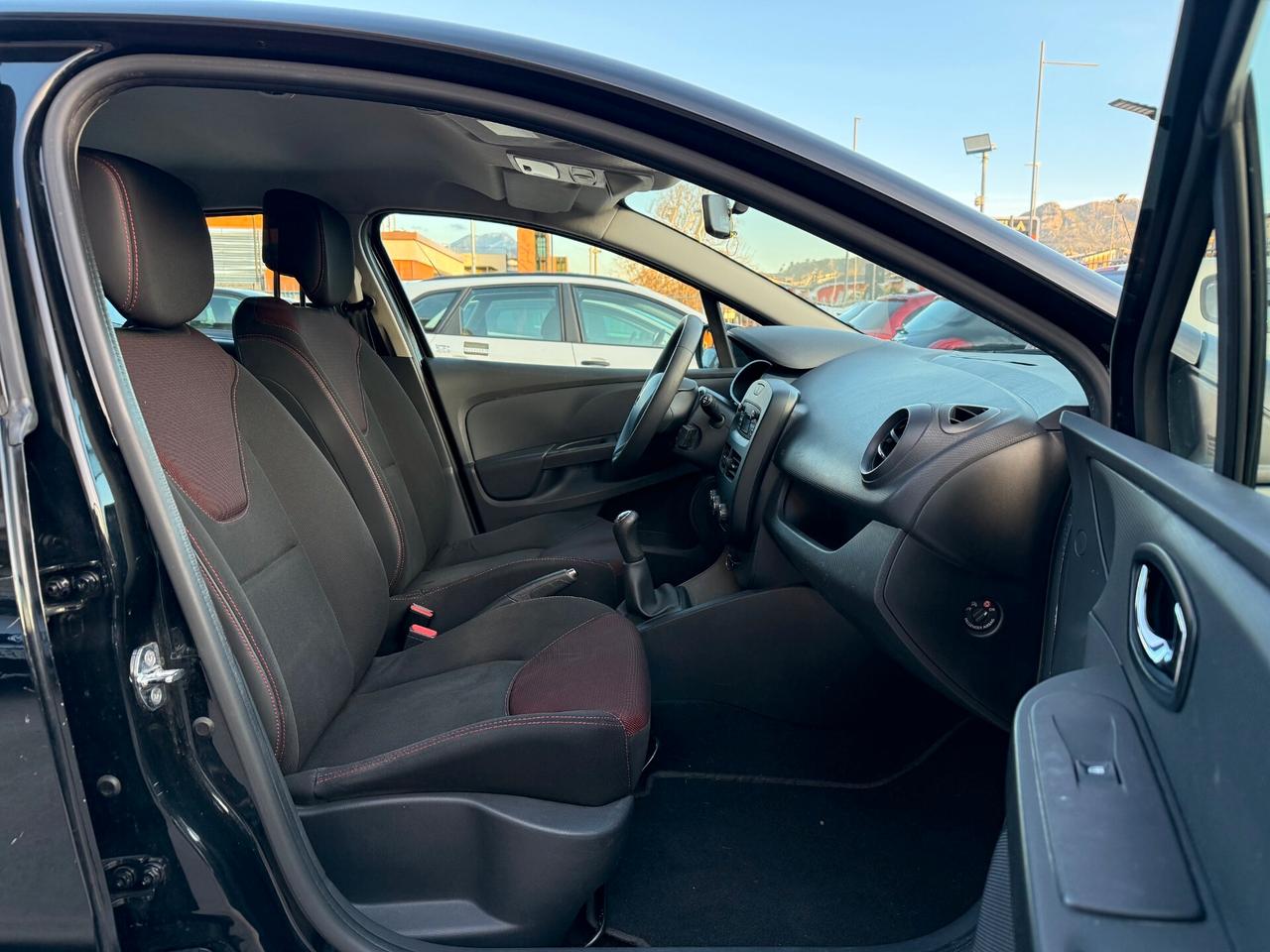 CLIO 1.5 DIESEL 2015 75CV-OK NEOPAT.-UNICO PROPRIETARIO