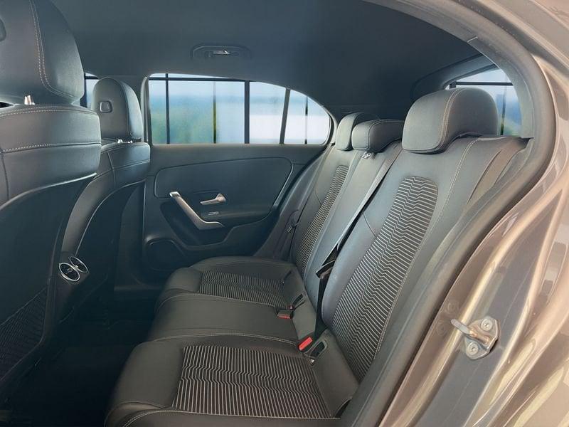 Mercedes-Benz Classe A A 180 d Automatic Sport