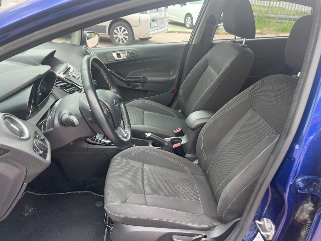 Ford Fiesta 1.5 TDCi 75CV 5 porte Titanium