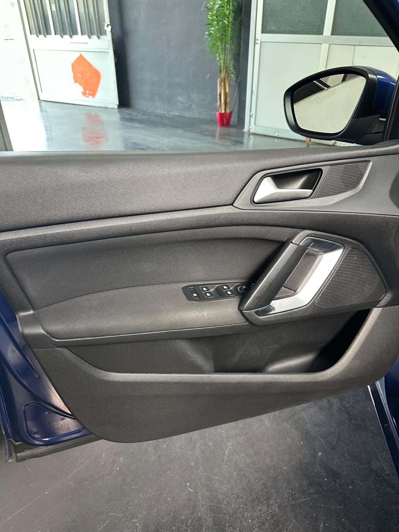 Peugeot 308 BlueHDi 130 S&S SW GT Line