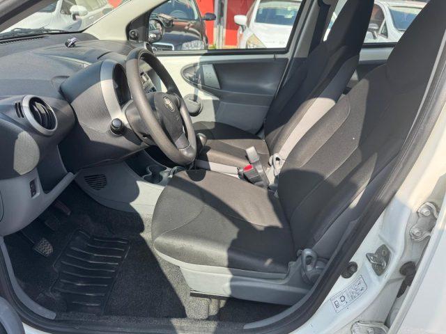 TOYOTA Aygo 1.0 12V VVT-i 5 porte Now