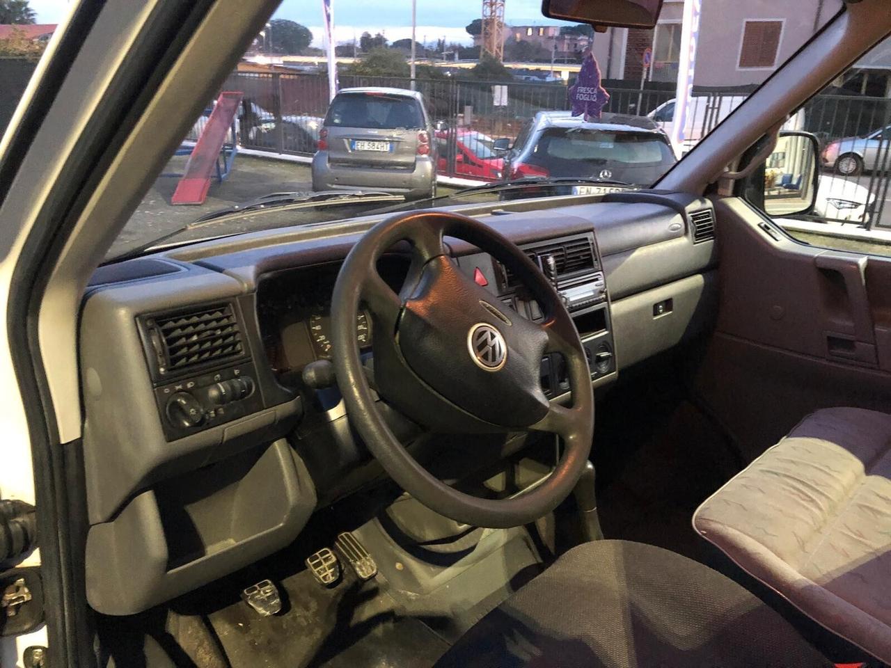 Volkswagen Transporter Transp. 2.5 TDI/88CV cat Furgone Vtr.