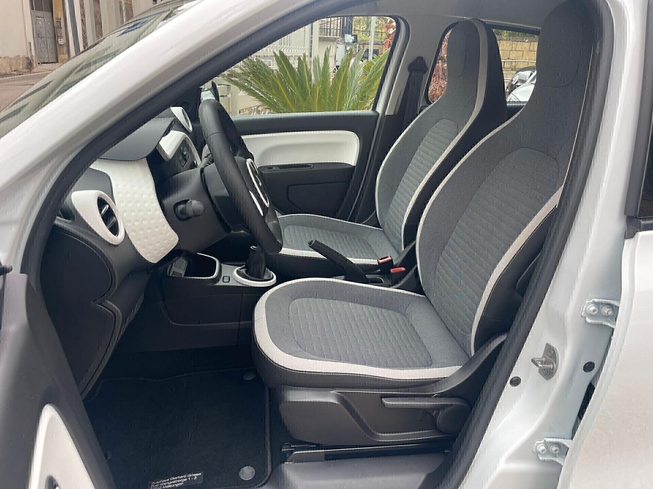 Renault Twingo SCe 71CV Limited 2020
