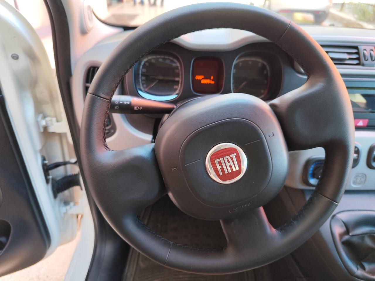 Fiat Panda 0.9 TwinAir Turbo Natural Power Lounge