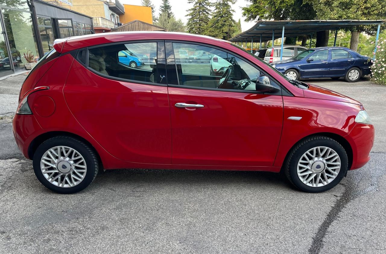 Lancia Ypsilon 1.2 69 CV 5 porte Gold-Km114000-