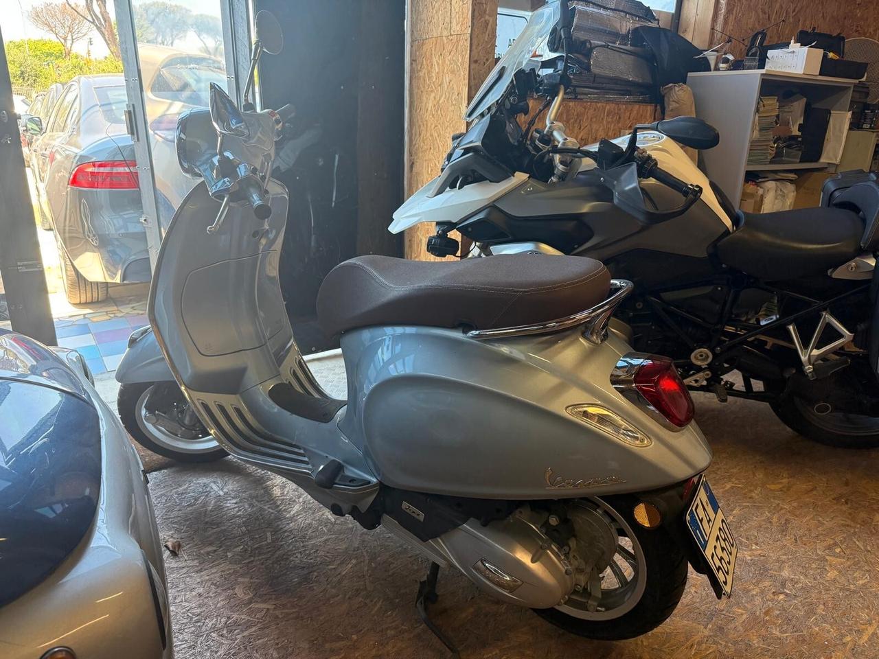 Piaggio Vespa 125 Primavera ""NESSUN OBBLIGO DI FINANAZIMENTO""