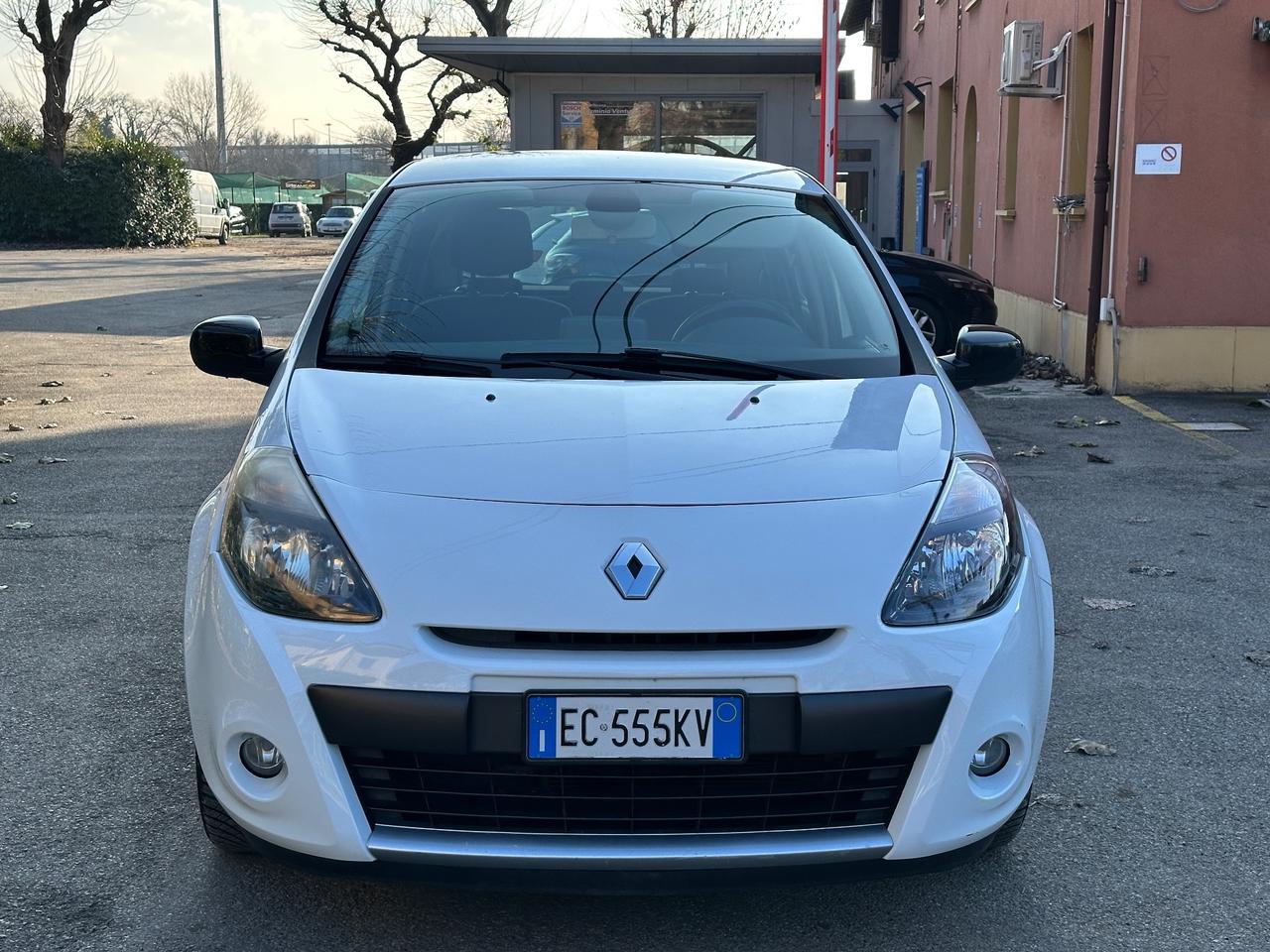 Renault Clio 1.2 16V 5 porte GPL Dynamique Neopatentati