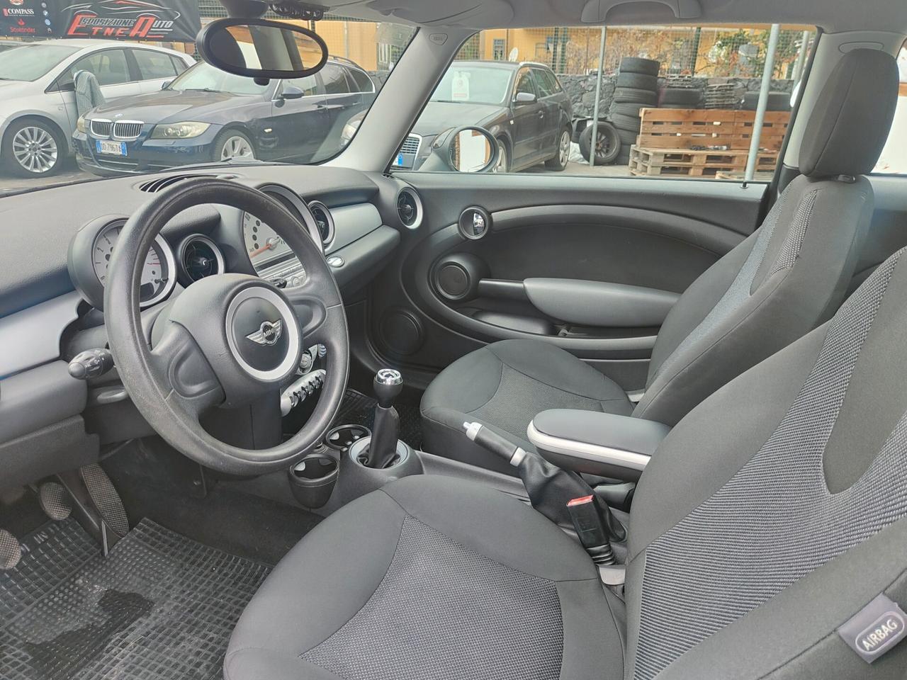 Mini 1.6 16V Cooper Diesel tetto apribile x neopatentati