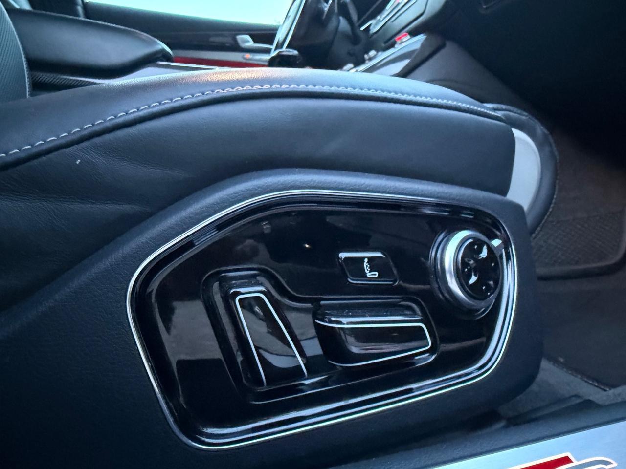 Audi S8 4.0 V8T BITURBO - FULL OPT - TAGLIANDATA -