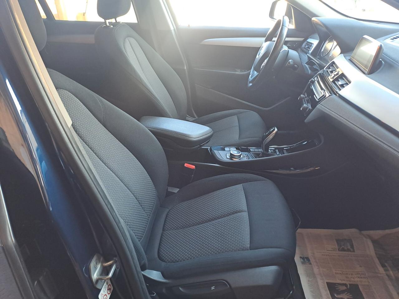 Bmw X2 sDrive18d Business-X