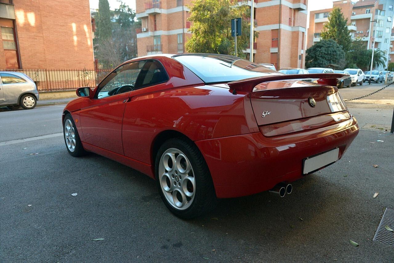 Alfa Romeo GTV 3.0i V6 24V Lusso