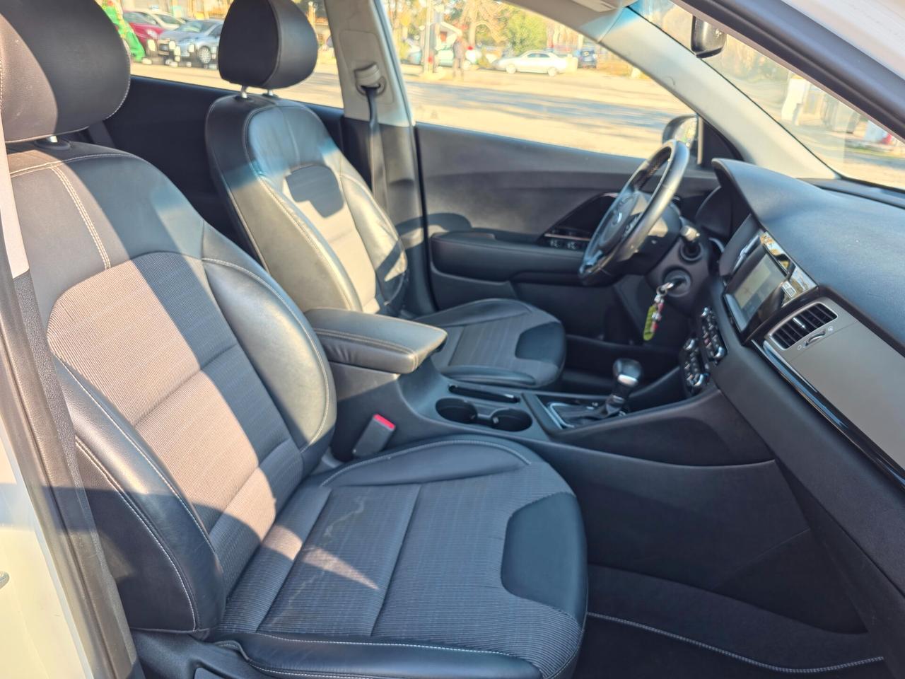 Kia Niro 1.6 GDi DCT HEV Ibrido Energy 2019-E6 Automatico